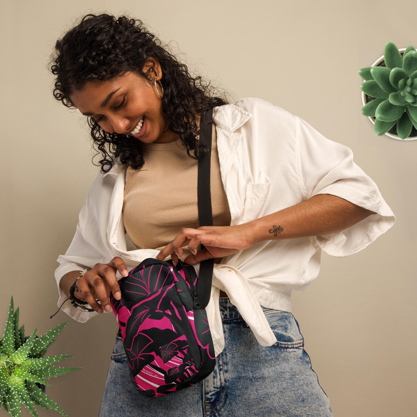 Philodendron Utility crossbody bag